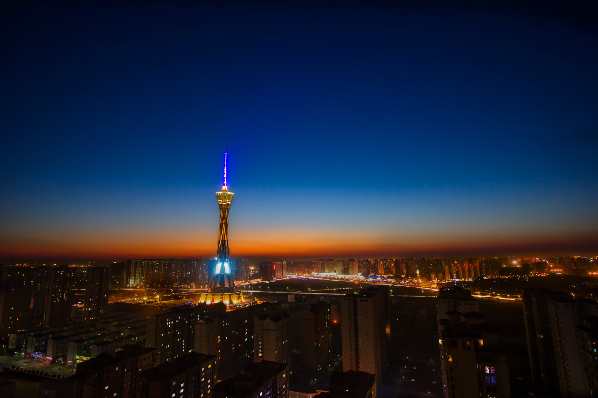 鹈鹕狂胜吉林！胡金秋一人扛起一支队，诠释何为定海神针