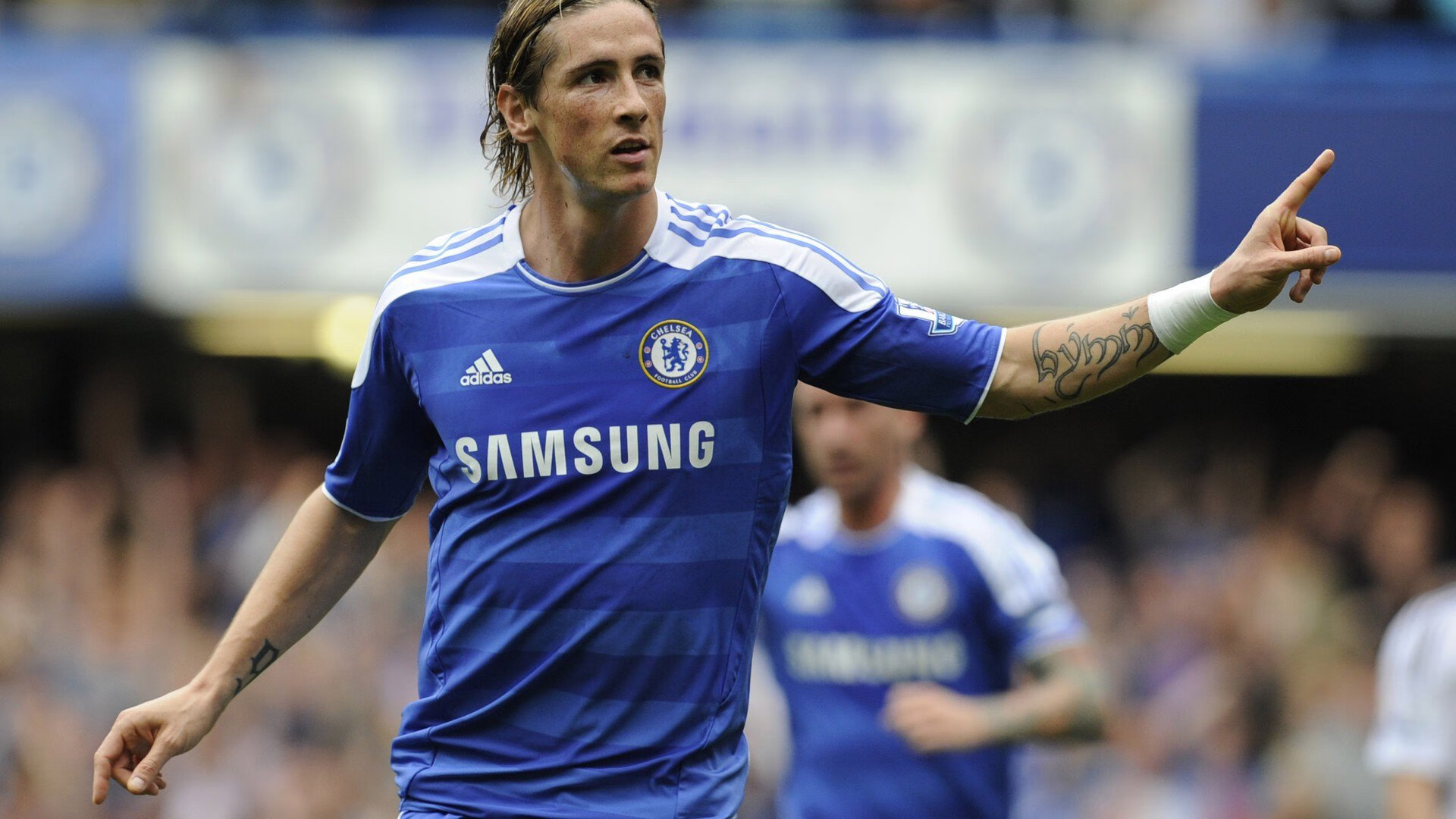 奥亚尔萨瓦尔关键回合不手软，委内瑞拉点射绝平，逆境翻盘澳大利亚