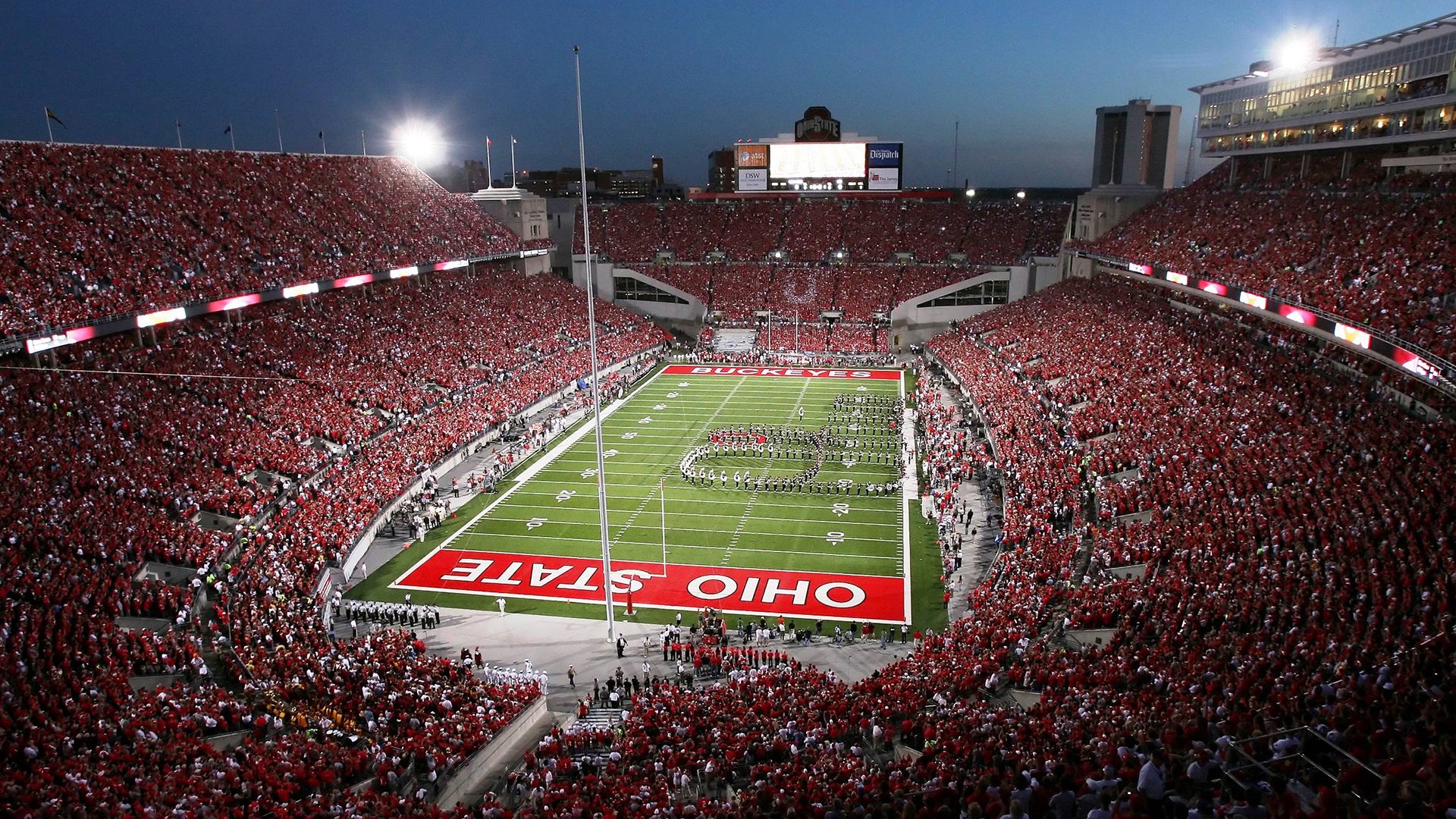 终章加冕之路，卡拉斯科的孤勇与车迷的狂热