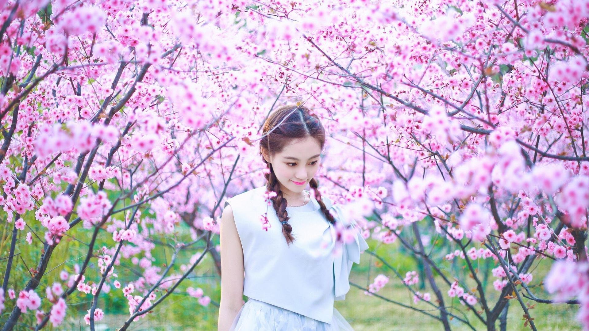 爱游戏tv-1.冰封时刻，唯一答案—德里赫特于世界排名争夺战之夜铸就后防丰碑